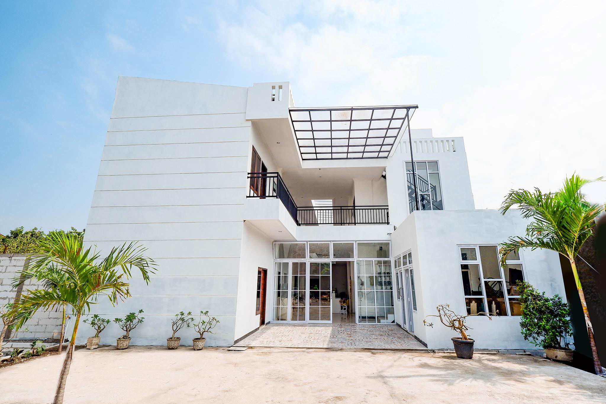 Oyo 1611 Four D'Home Solo Exterior foto